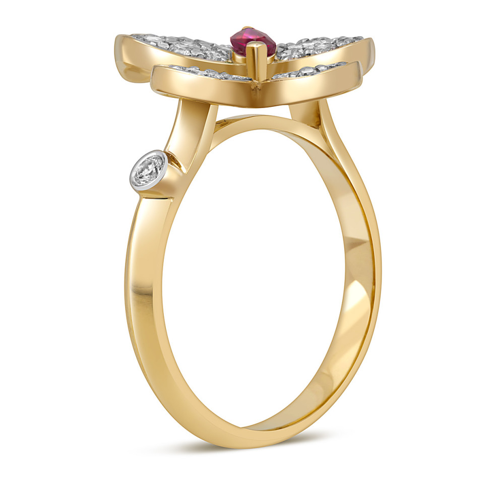 Кольцо из жёлтого золота с бриллиантами и рубином 
