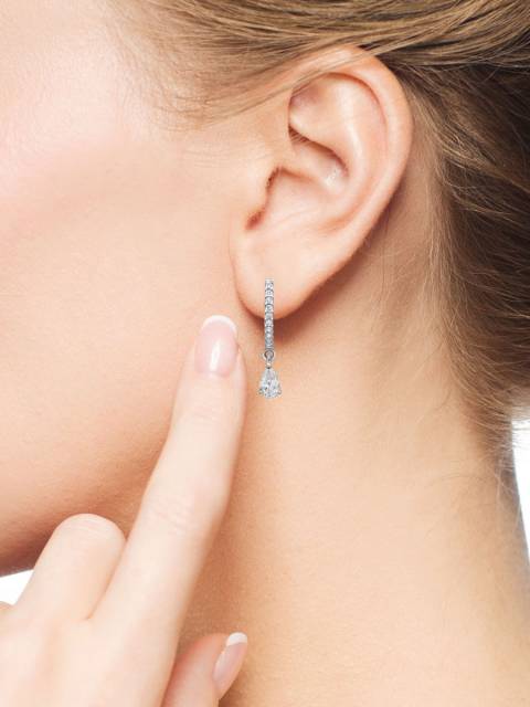 Серьги из белого золота с бриллиантами (035343)