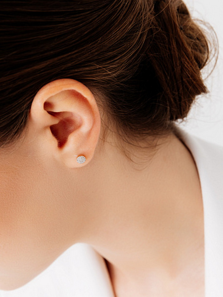 Серьги пусеты из красного золота с бриллиантами (034424)