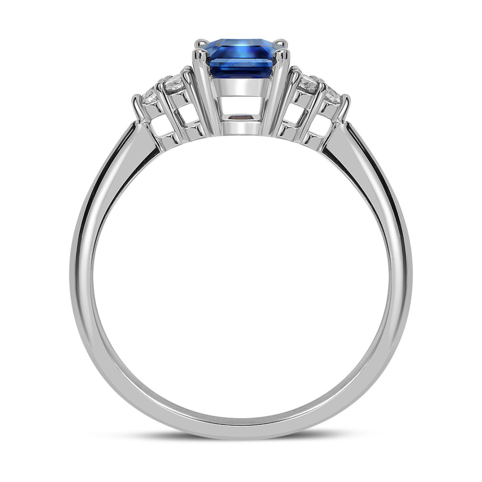 Кольцо из белого золота с бриллиантами и сапфиром (060312)