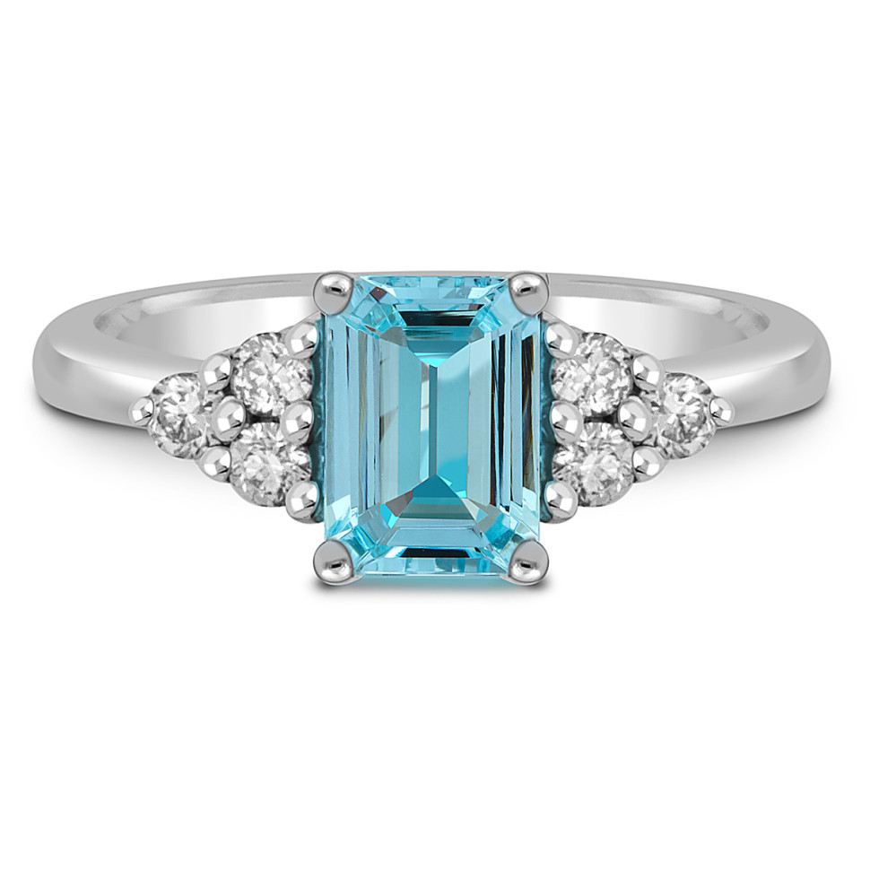 Кольцо из белого золота с бриллиантами и аквамарином (052054)