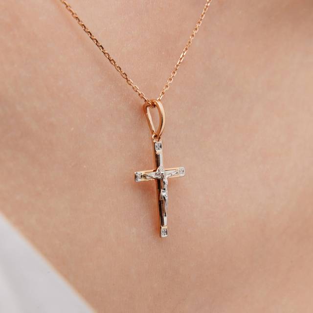 Кулон крест из комбинированного золота с бриллиантами (039512)