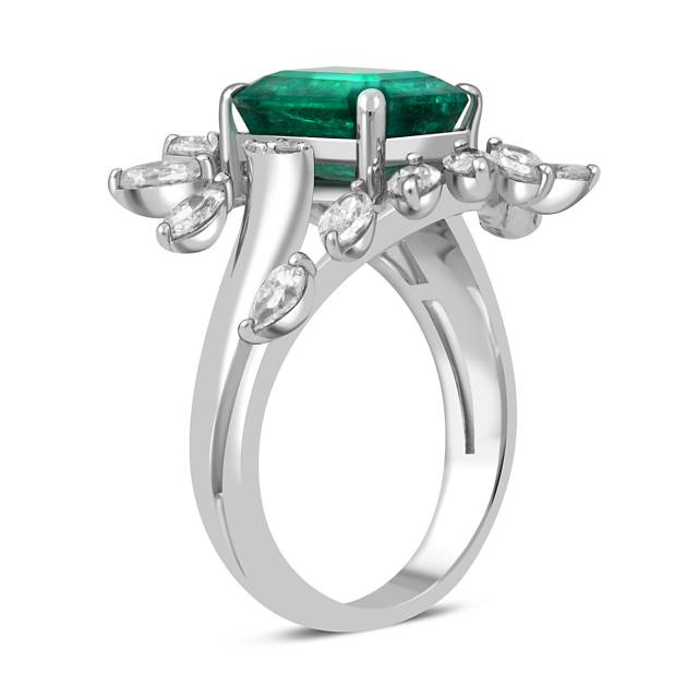 Кольцо из белого золота с бриллиантами и изумрудом (047579)