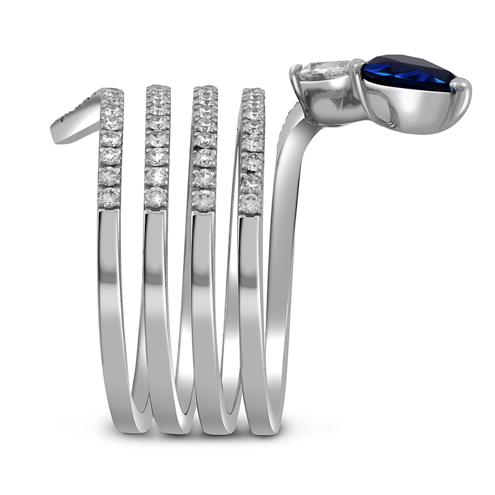 Кольцо из белого золота с бриллиантами и сапфиром 