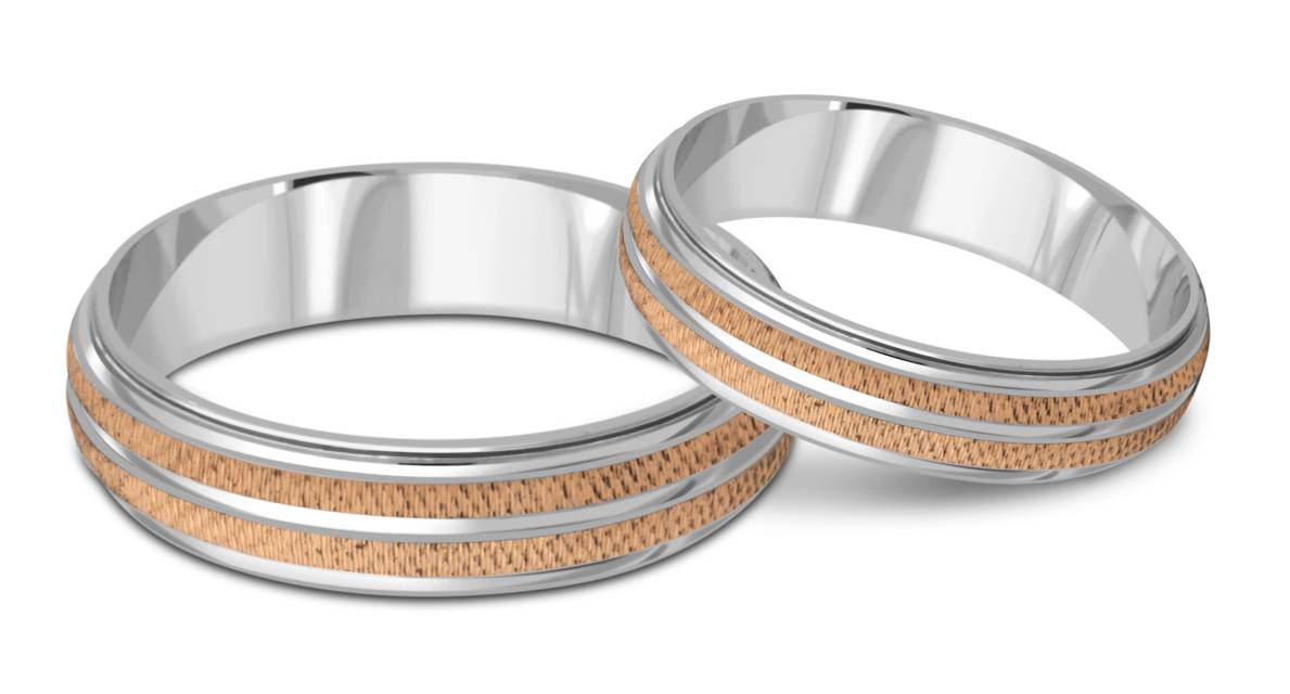Обручальное кольцо из комбинированного золота (040965)