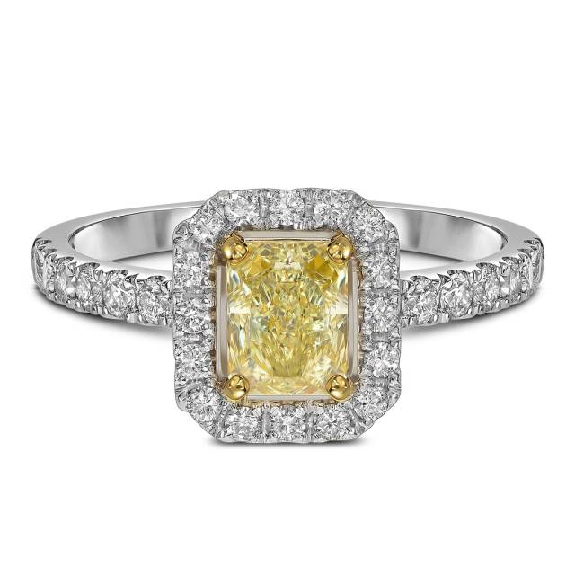 Помолвочное кольцо из белого золота с бриллиантами (062761)