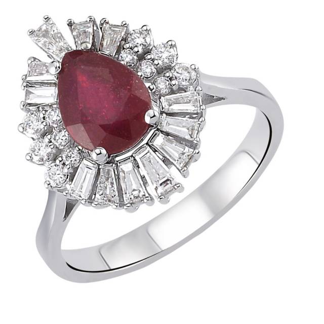 Кольцо из белого золота с бриллиантами и рубинами (054619)