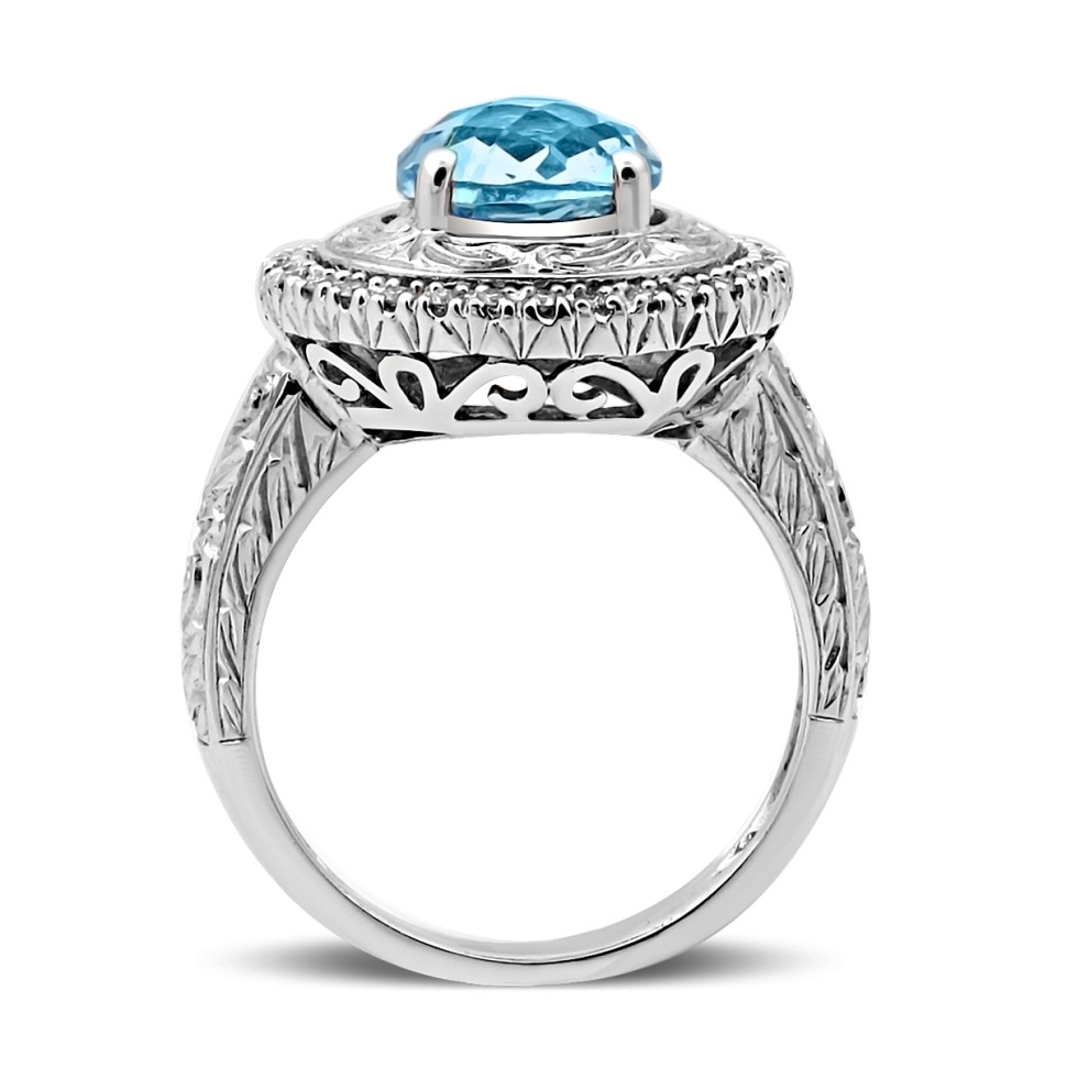 Кольцо из белого золота с бриллиантами и топазом (021052)