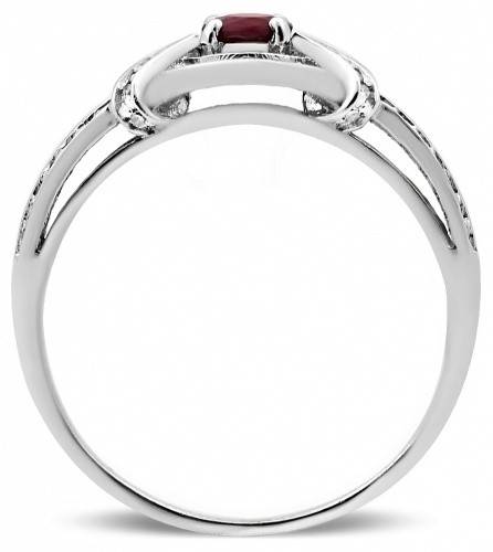 Кольцо из белого золота с бриллиантами и рубином 18.5