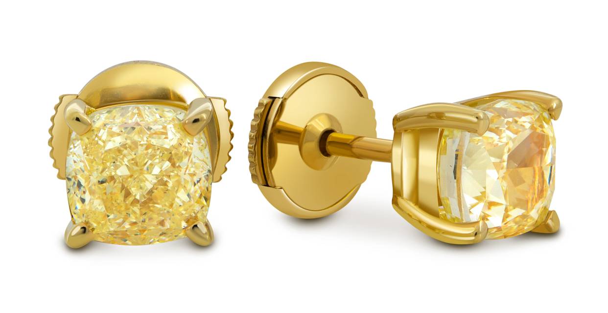 Серьги пусеты из жёлтого золота с бриллиантами (052654)