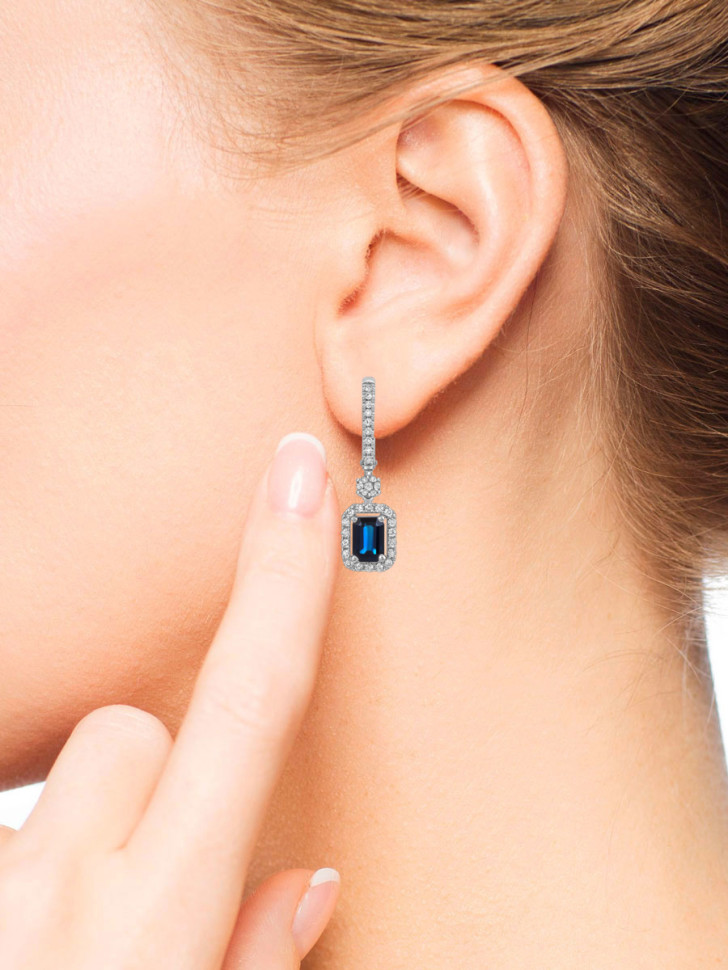 Серьги из белого золота с бриллиантами и сапфирами (052427)