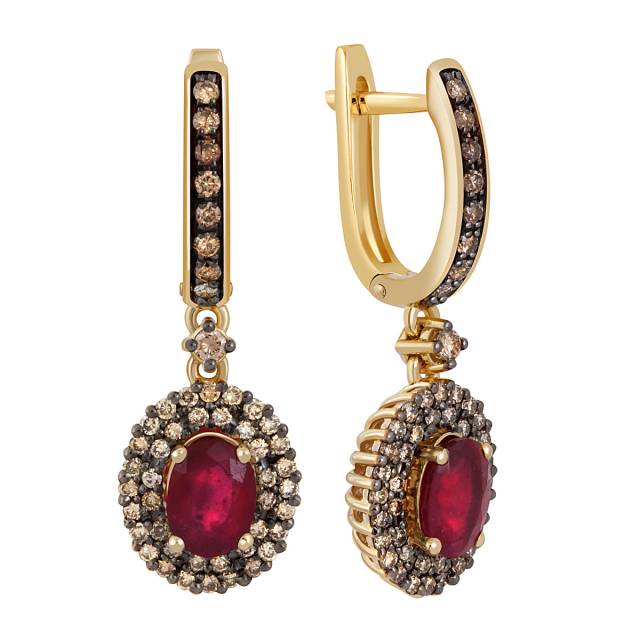 Серьги из жёлтого золота с коньячными бриллиантами и рубинами (046671)