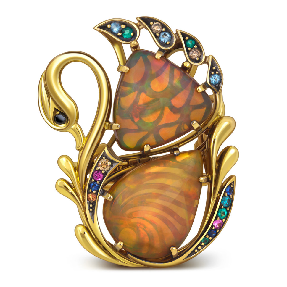 Кольцо из жёлтого золота с бриллиантами, сапфирами, изумрудами, аквамаринами и опалами 