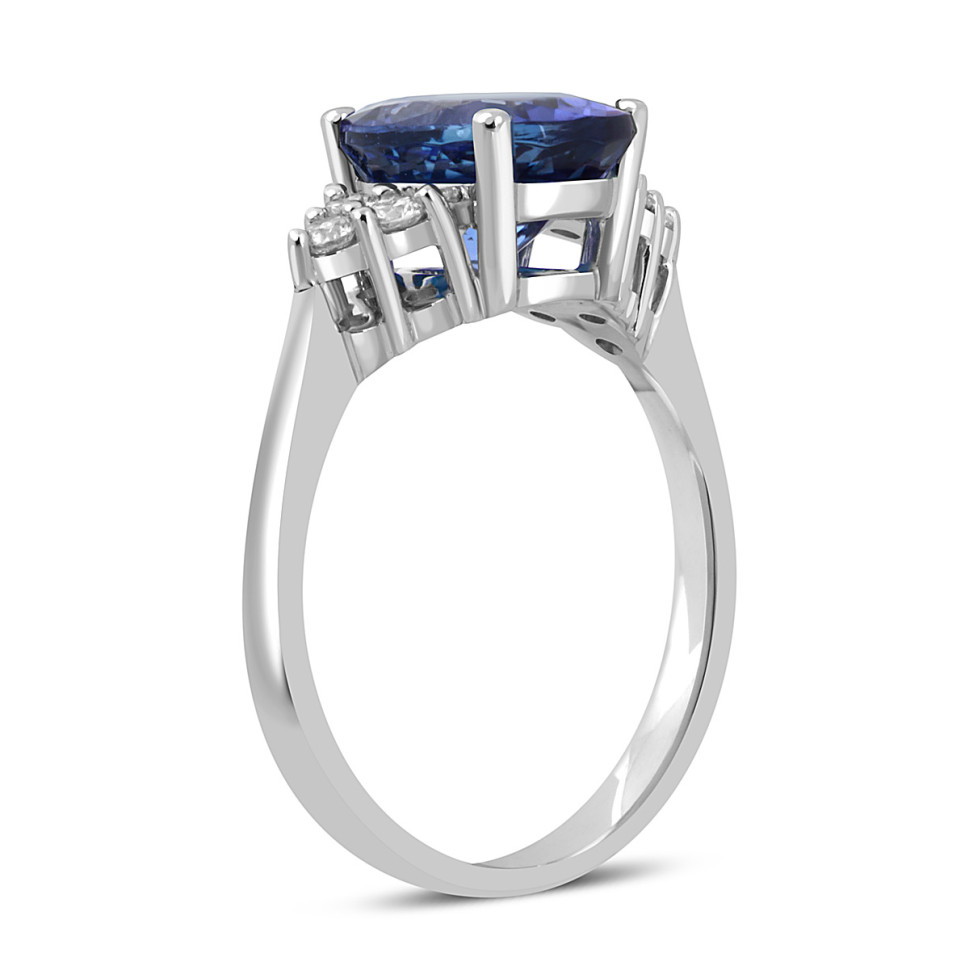 Кольцо из белого золота с бриллиантами и танзанитом (047247)