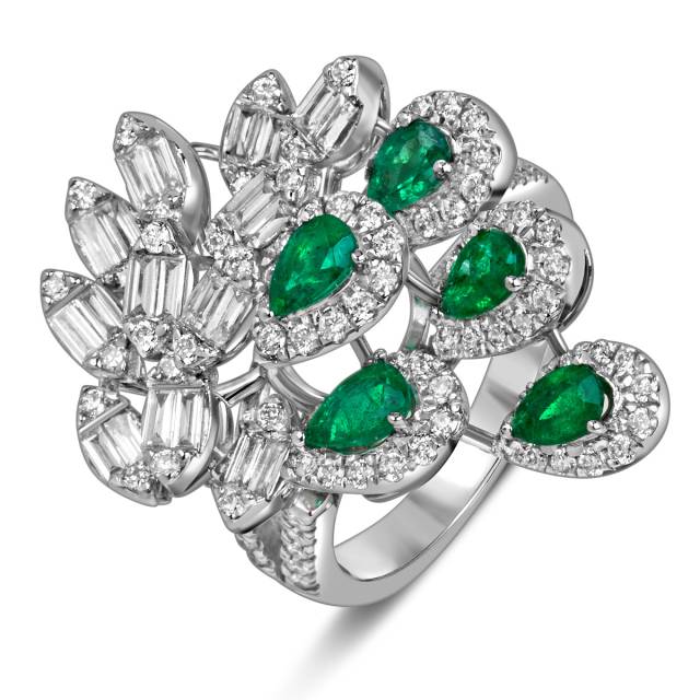 Кольцо из белого золота с бриллиантами и изумрудами (051608)